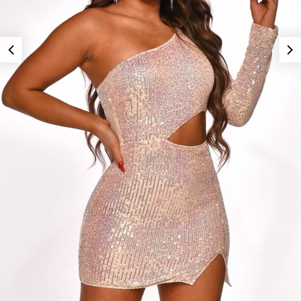 Gold shimmer mini dress!